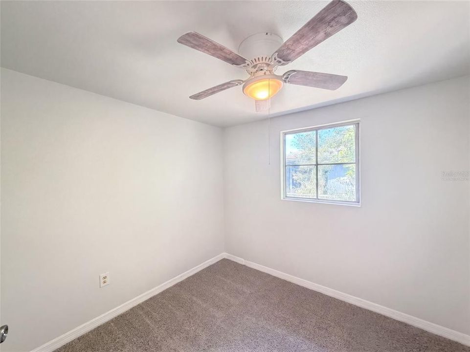 For Sale: $164,000 (3 beds, 1 baths, 1036 Square Feet)