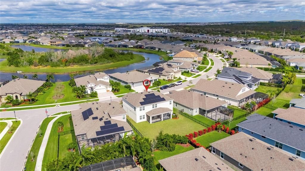 Activo con contrato: $679,000 (5 camas, 4 baños, 3615 Pies cuadrados)