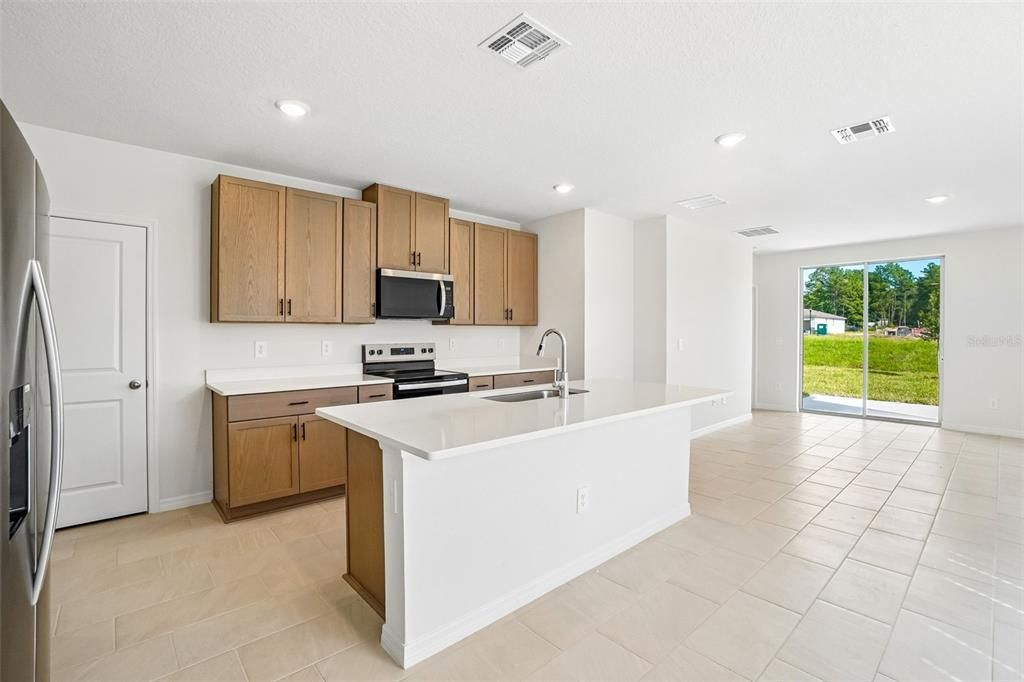 For Sale: $357,560 (4 beds, 2 baths, 2168 Square Feet)