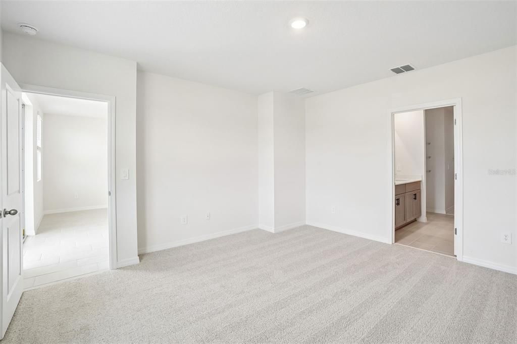For Sale: $357,560 (4 beds, 2 baths, 2168 Square Feet)