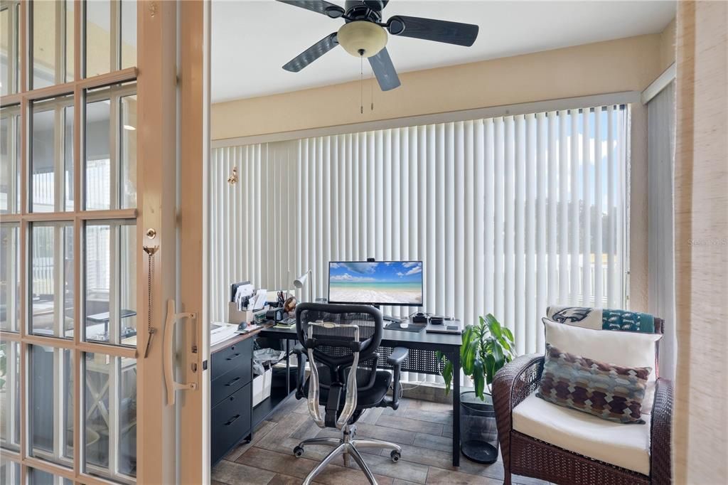 For Sale: $359,000 (3 beds, 2 baths, 1703 Square Feet)