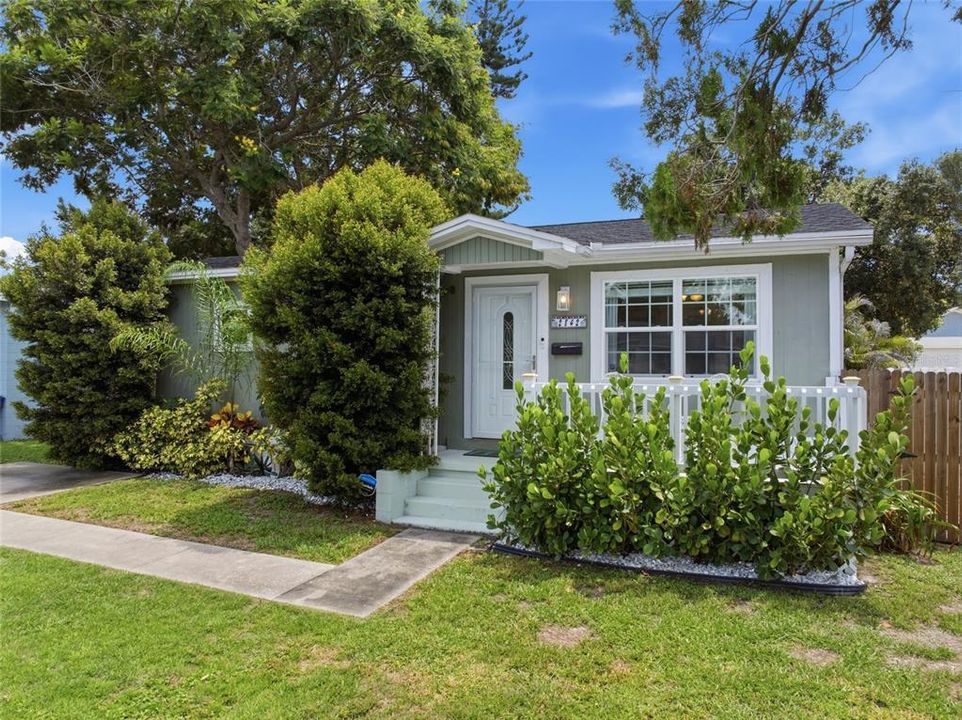 En Venta: $375,000 (2 camas, 2 baños, 856 Pies cuadrados)