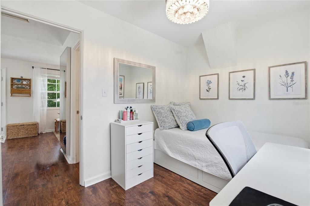 En Venta: $375,000 (2 camas, 2 baños, 856 Pies cuadrados)