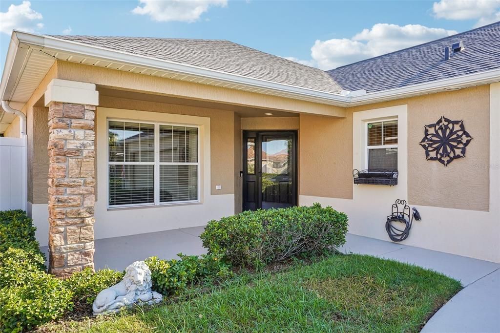 For Sale: $490,000 (3 beds, 2 baths, 1726 Square Feet)