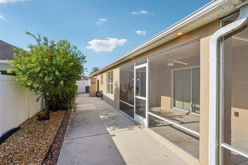 For Sale: $490,000 (3 beds, 2 baths, 1726 Square Feet)