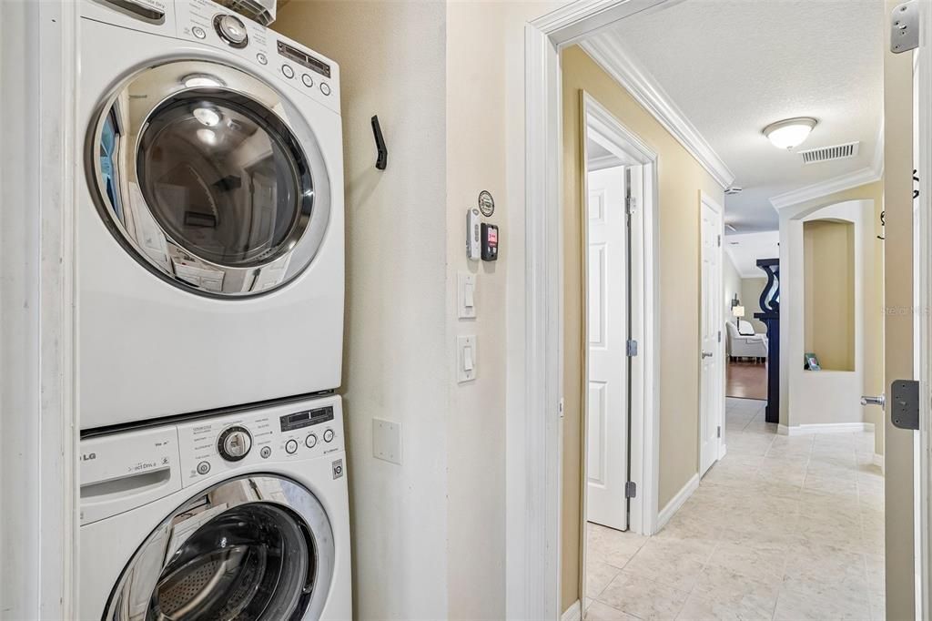 For Sale: $490,000 (3 beds, 2 baths, 1726 Square Feet)