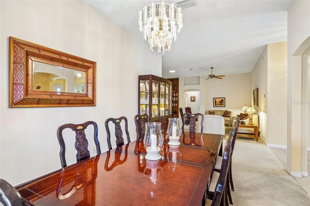 For Sale: $395,000 (3 beds, 2 baths, 2192 Square Feet)