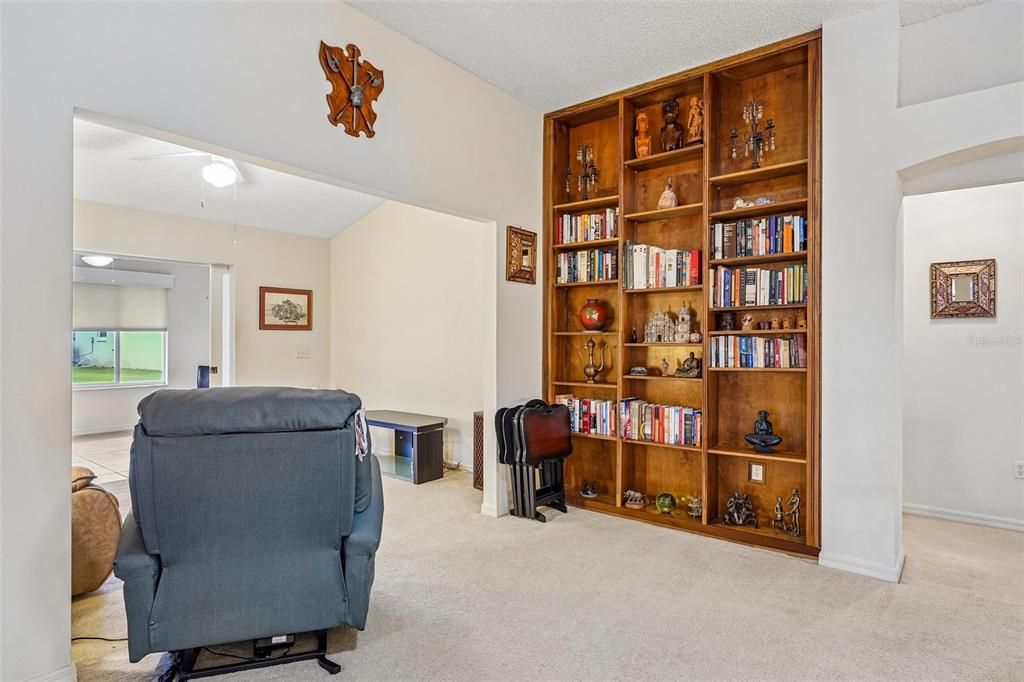 For Sale: $395,000 (3 beds, 2 baths, 2192 Square Feet)