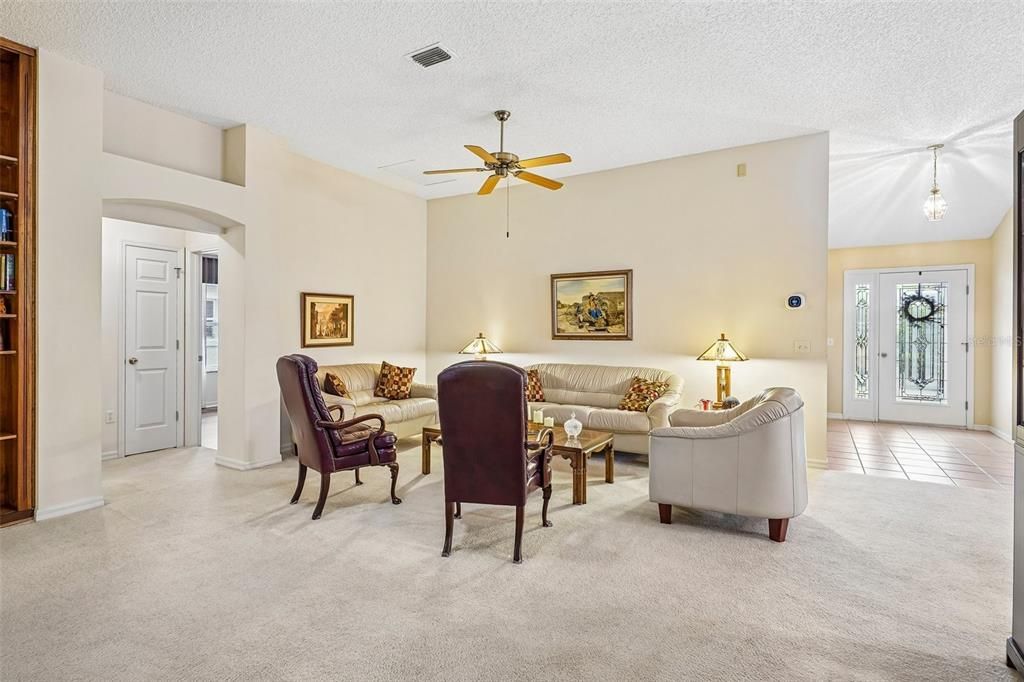 For Sale: $395,000 (3 beds, 2 baths, 2192 Square Feet)