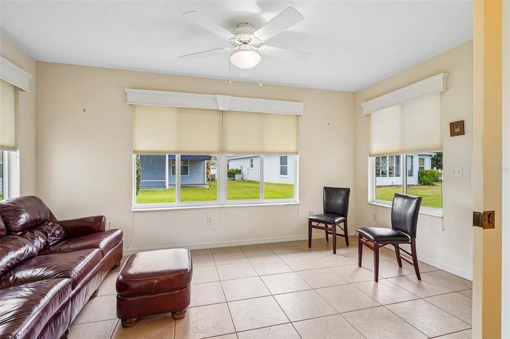 For Sale: $395,000 (3 beds, 2 baths, 2192 Square Feet)