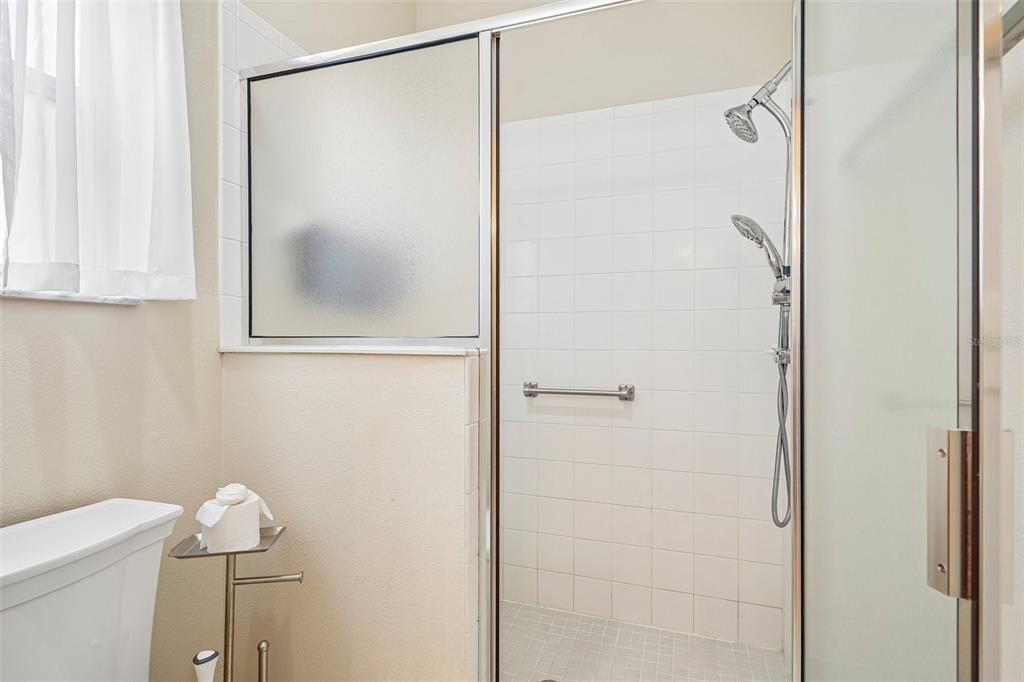 For Sale: $395,000 (3 beds, 2 baths, 2192 Square Feet)