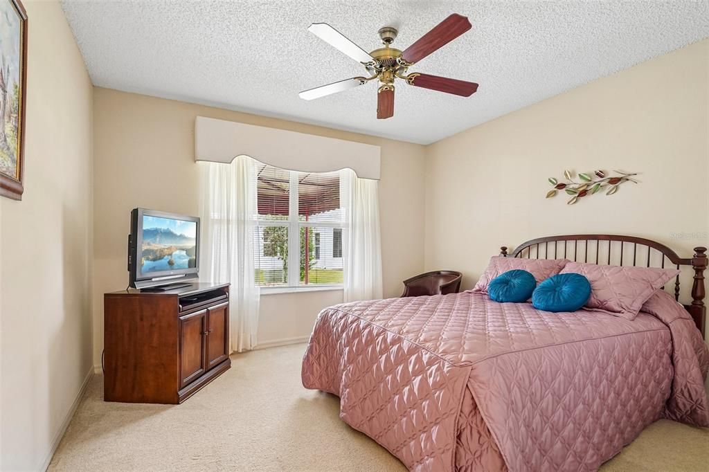 For Sale: $395,000 (3 beds, 2 baths, 2192 Square Feet)