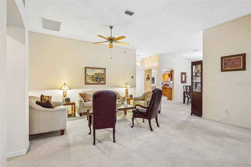 For Sale: $395,000 (3 beds, 2 baths, 2192 Square Feet)