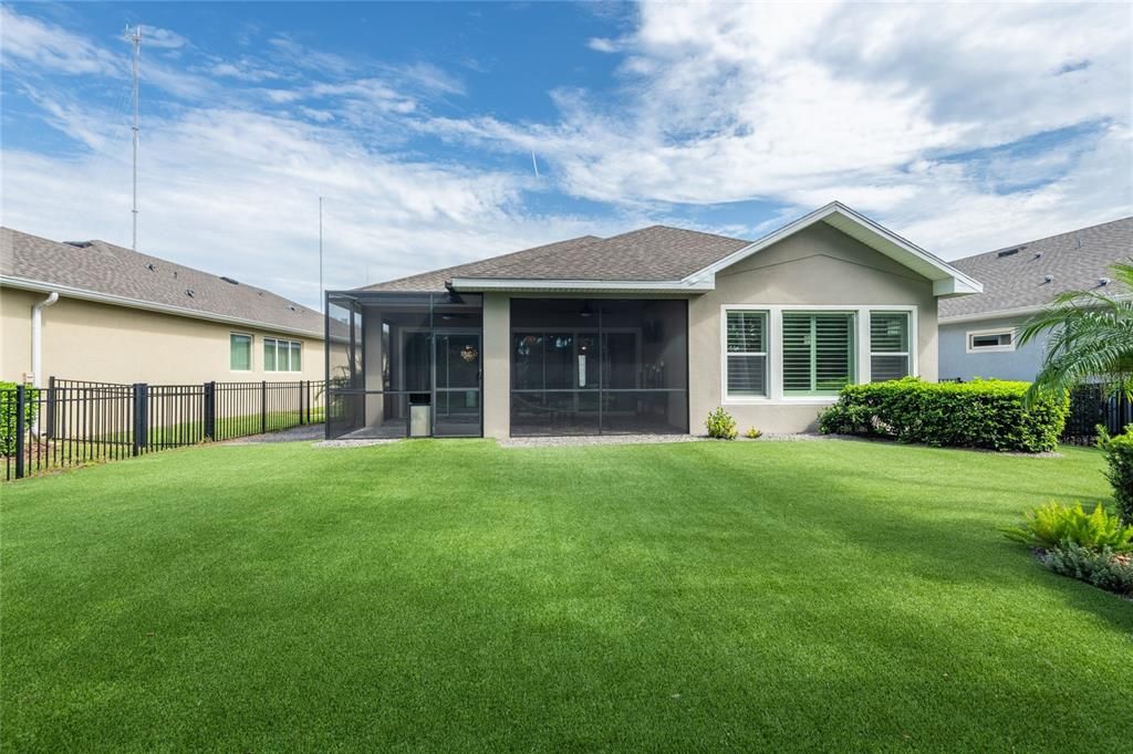 На продажу: $525,000 (2 спален, 2 ванн, 2048 Квадратных фут)