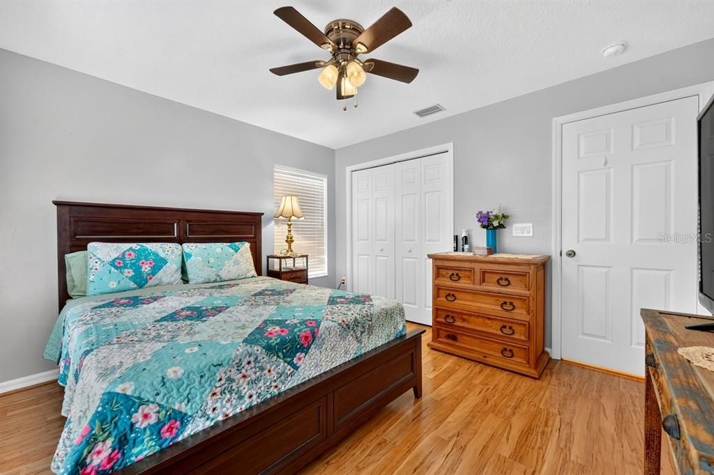 For Sale: $379,000 (3 beds, 2 baths, 1630 Square Feet)
