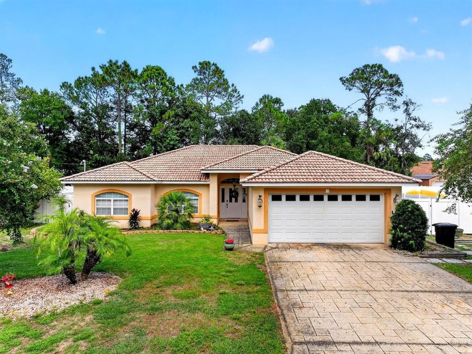 For Sale: $379,000 (3 beds, 2 baths, 1630 Square Feet)