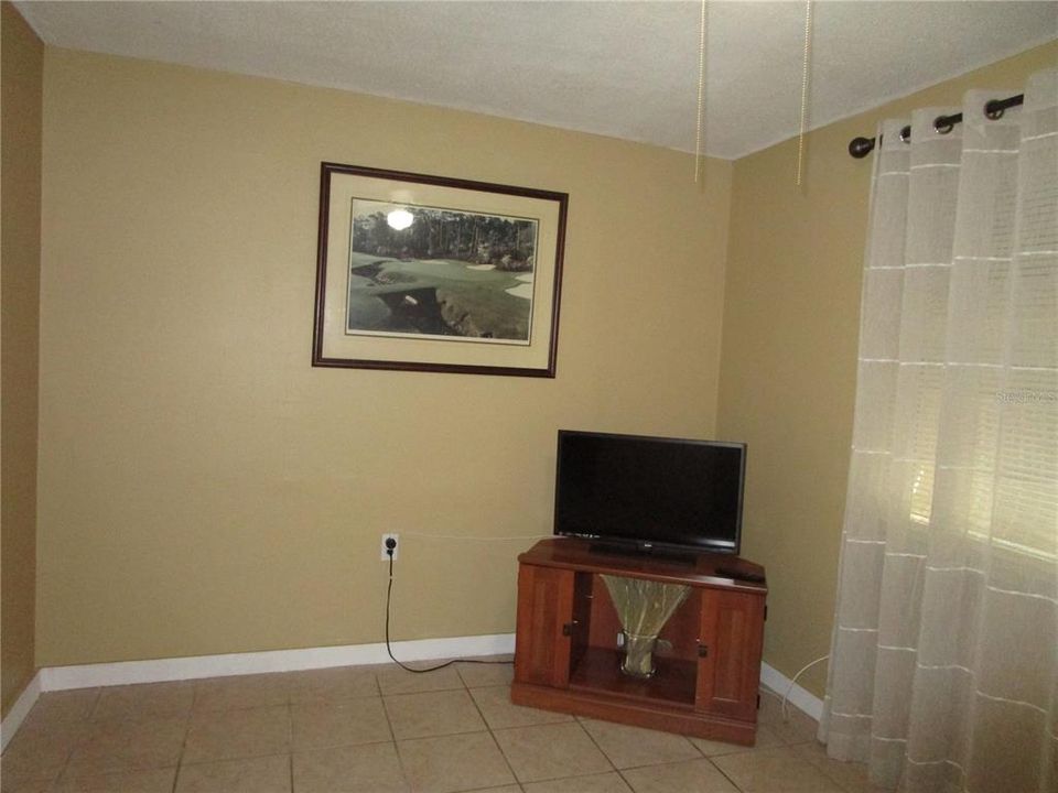 En Venta: $230,000 (2 camas, 1 baños, 1013 Pies cuadrados)