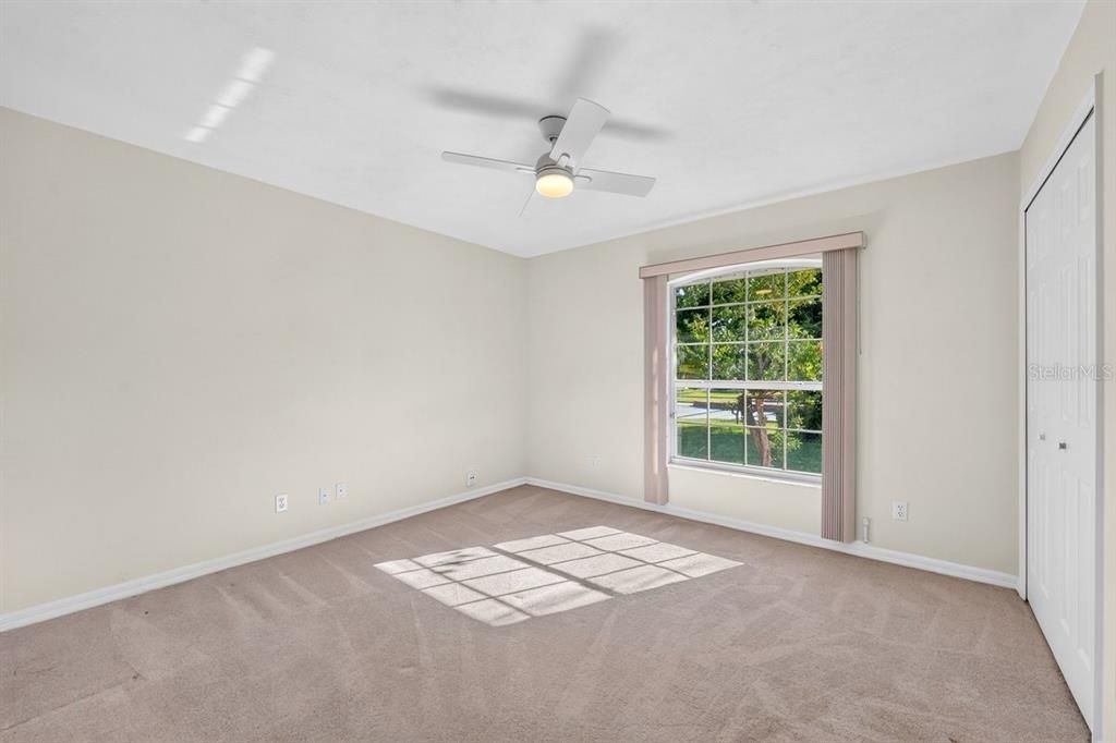 For Sale: $299,900 (3 beds, 2 baths, 1764 Square Feet)