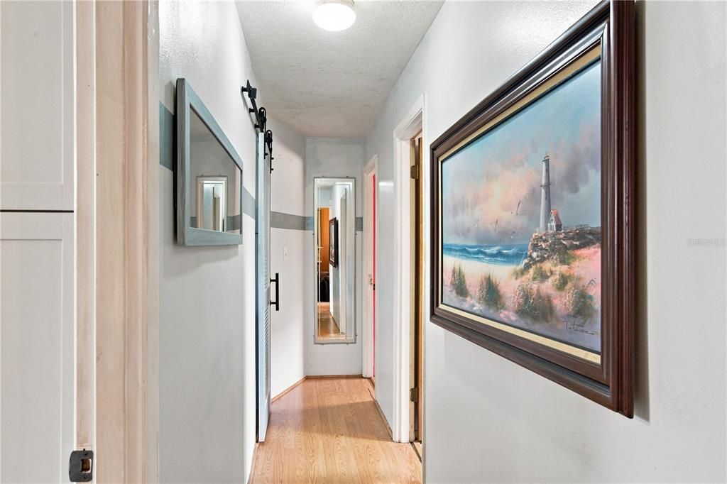 For Sale: $350,000 (3 beds, 2 baths, 1394 Square Feet)