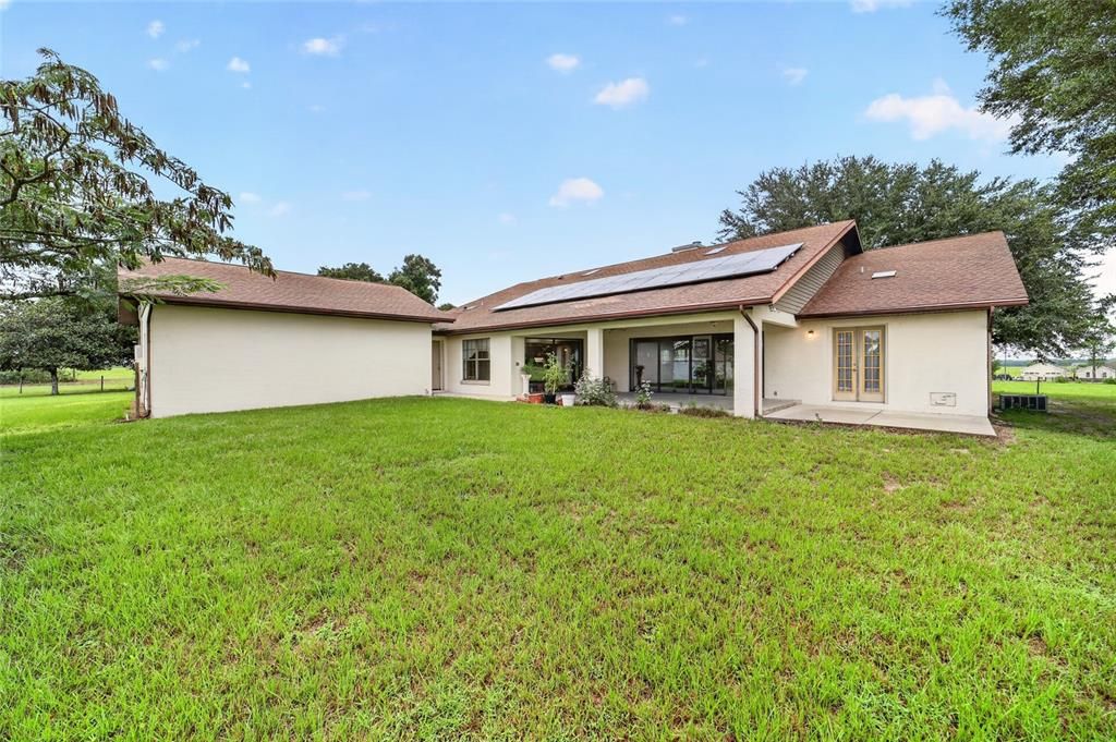 For Sale: $749,900 (3 beds, 3 baths, 3088 Square Feet)