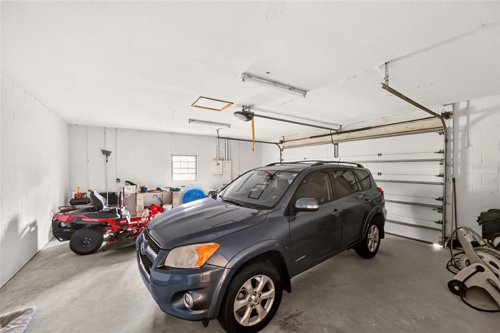 For Sale: $749,900 (3 beds, 3 baths, 3088 Square Feet)