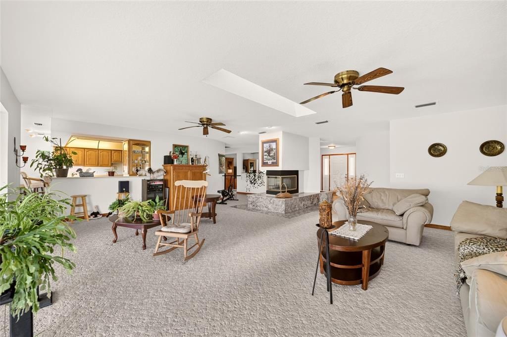 For Sale: $749,900 (3 beds, 3 baths, 3088 Square Feet)