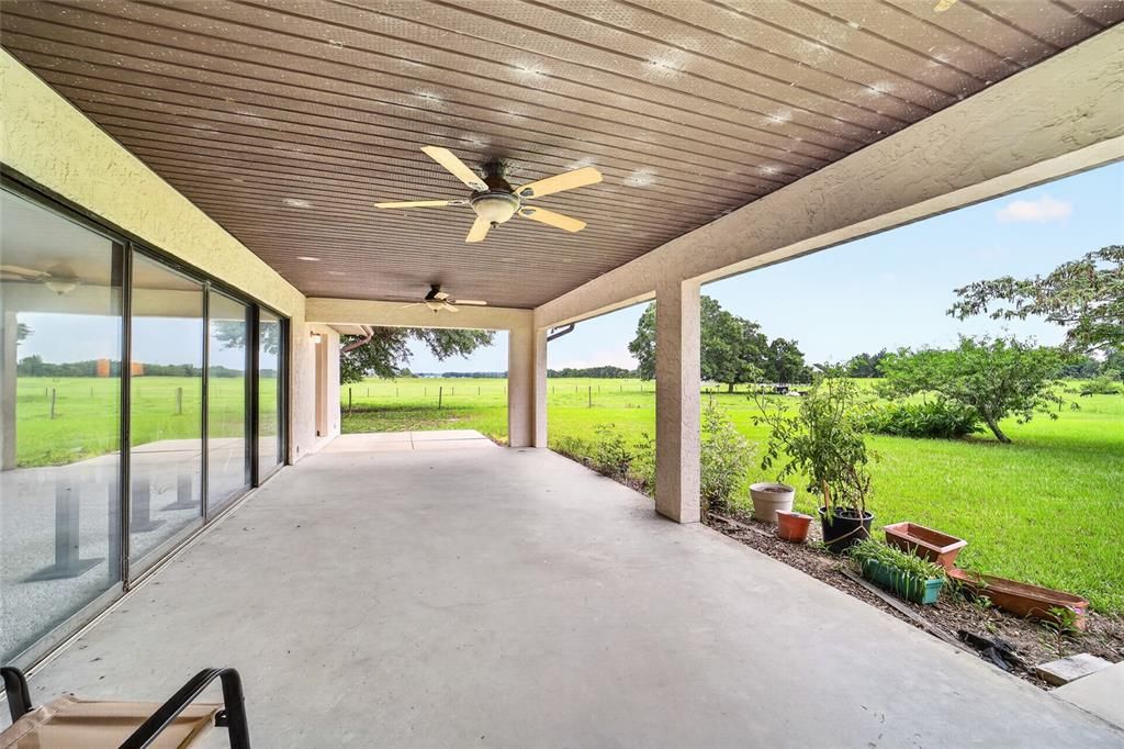For Sale: $749,900 (3 beds, 3 baths, 3088 Square Feet)