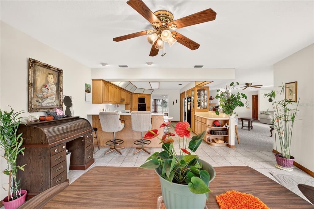 For Sale: $749,900 (3 beds, 3 baths, 3088 Square Feet)