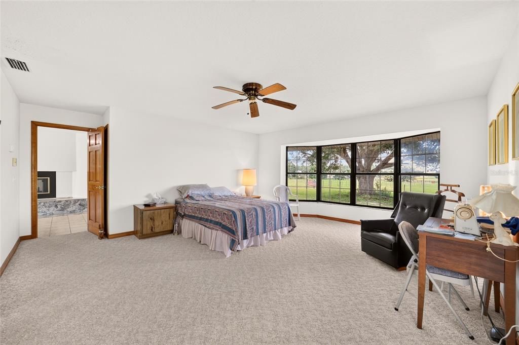 For Sale: $749,900 (3 beds, 3 baths, 3088 Square Feet)