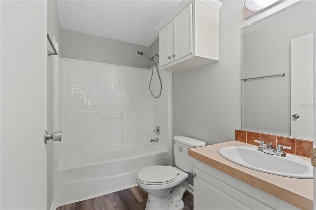 For Sale: $177,900 (3 beds, 2 baths, 1800 Square Feet)