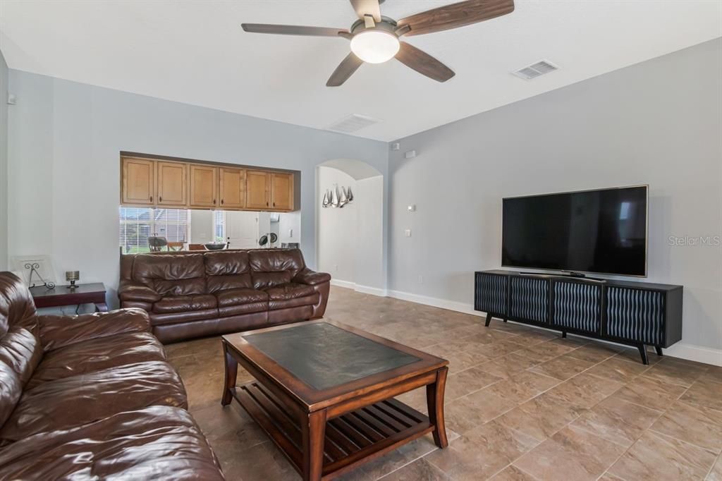 For Sale: $575,000 (4 beds, 3 baths, 2388 Square Feet)