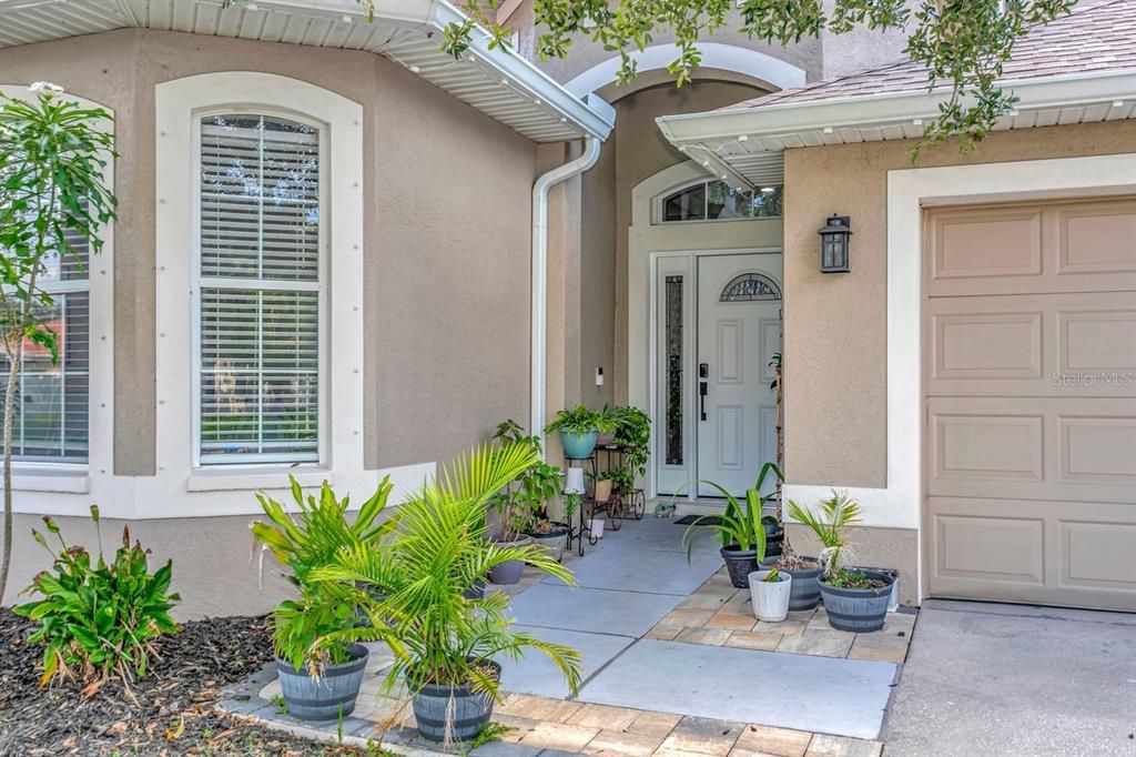 For Sale: $420,000 (5 beds, 3 baths, 2643 Square Feet)