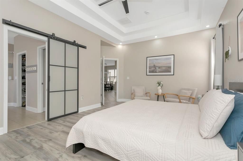 For Sale: $420,000 (5 beds, 3 baths, 2643 Square Feet)