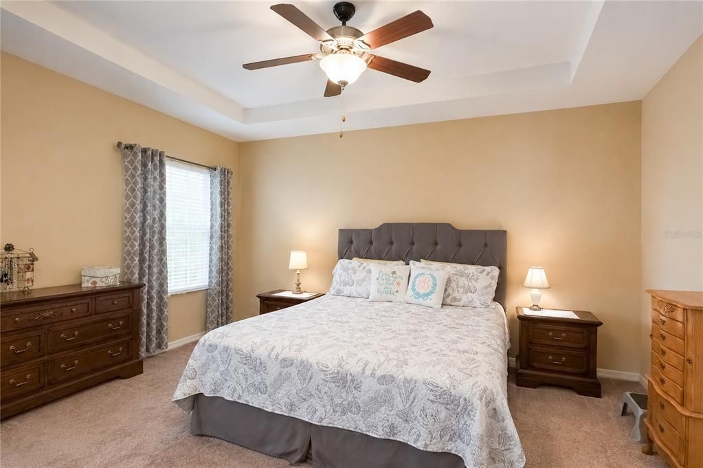 For Sale: $439,900 (5 beds, 3 baths, 2536 Square Feet)