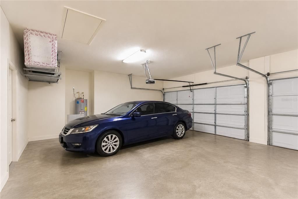 For Sale: $439,900 (5 beds, 3 baths, 2536 Square Feet)