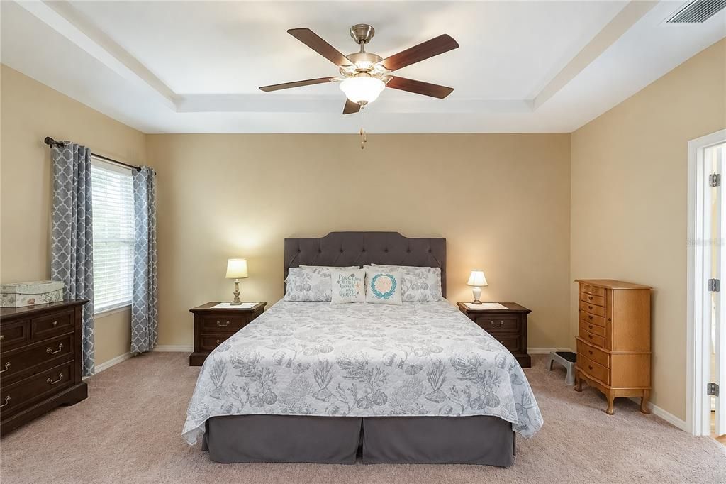For Sale: $439,900 (5 beds, 3 baths, 2536 Square Feet)
