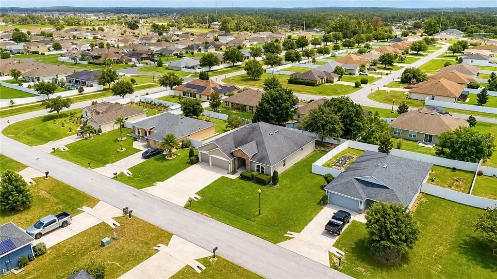 For Sale: $439,900 (5 beds, 3 baths, 2536 Square Feet)