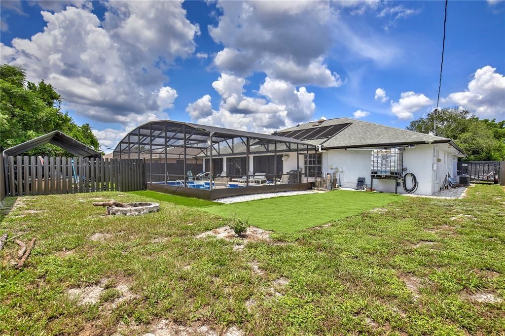 En Venta: $395,000 (5 camas, 2 baños, 1942 Pies cuadrados)