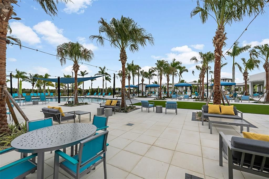 For Sale: $521,592 (2 beds, 2 baths, 1687 Square Feet)