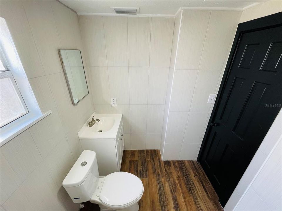 В аренду: $2,000 (2 спален, 1 ванн, 1000 Квадратных фут)