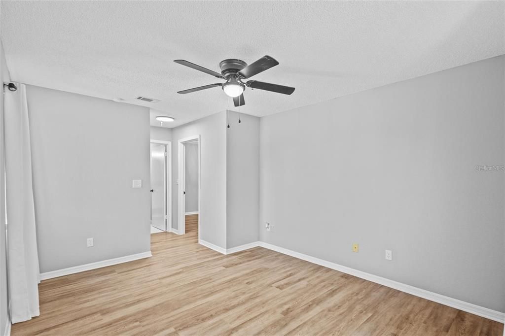 For Rent: $2,150 (2 beds, 2 baths, 1028 Square Feet)