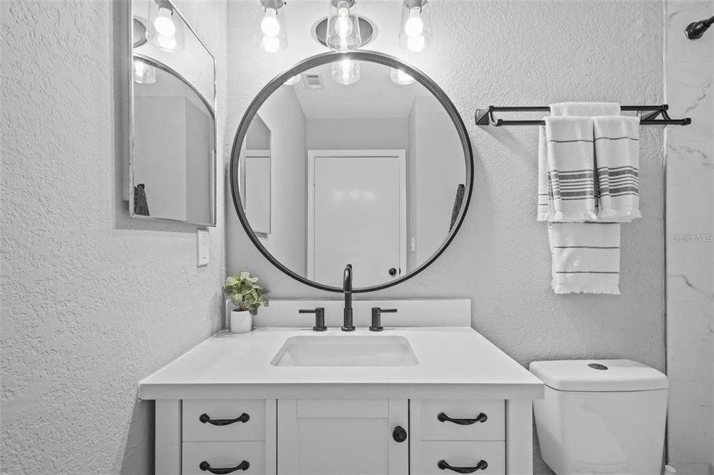 For Rent: $2,150 (2 beds, 2 baths, 1028 Square Feet)