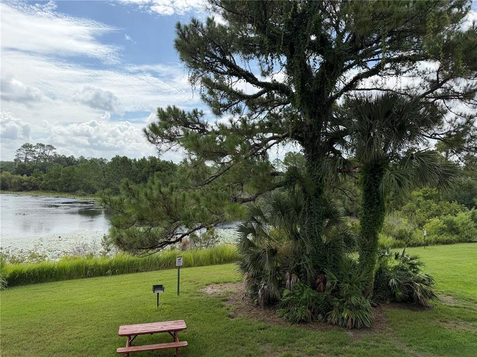 For Sale: $93,998 (2 beds, 1 baths, 759 Square Feet)