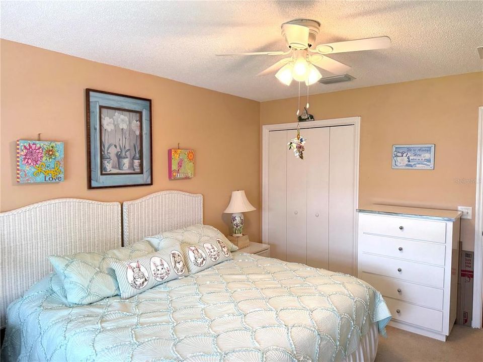 En Venta: $438,000 (3 camas, 2 baños, 1792 Pies cuadrados)