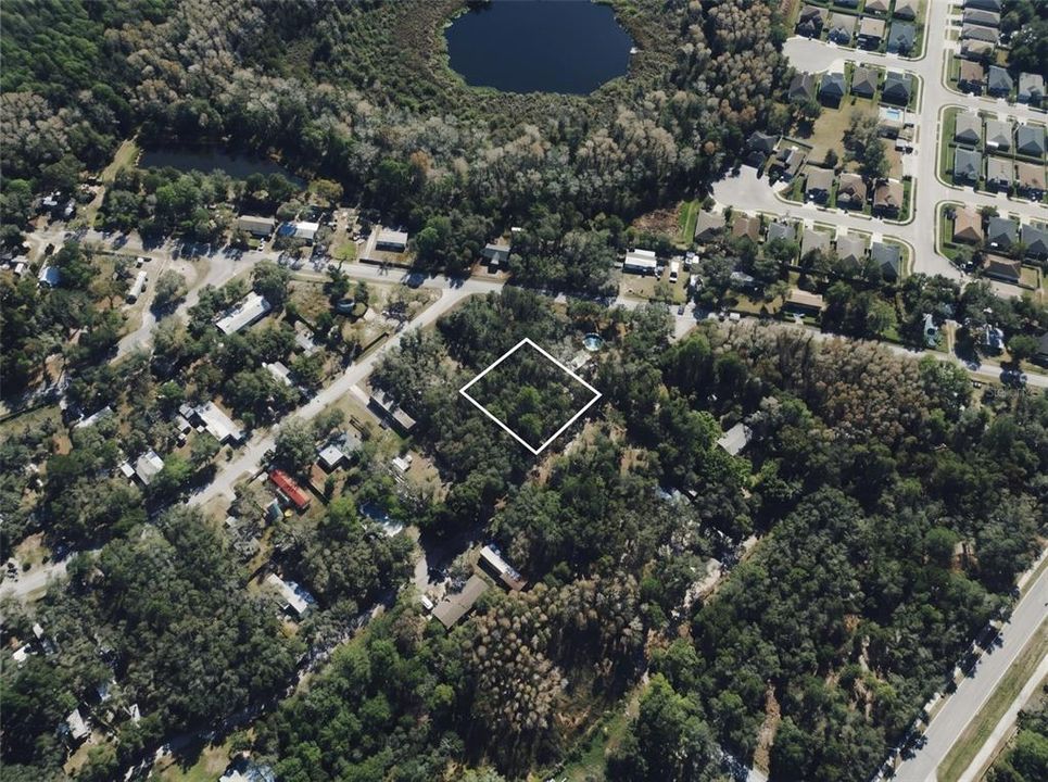 En Venta: $17,500 (0.18 acres)