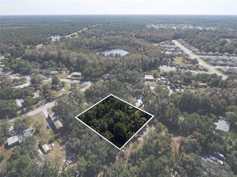 En Venta: $17,500 (0.18 acres)