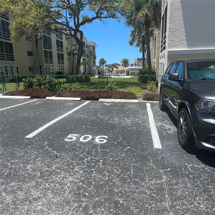 For Rent: $5,500 (2 beds, 2 baths, 912 Square Feet)