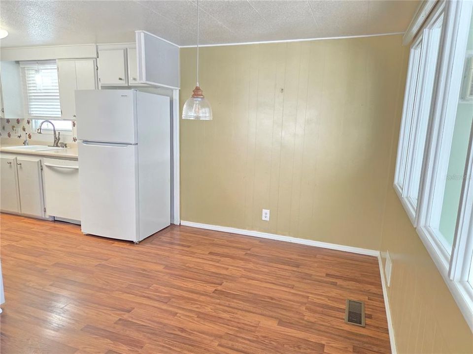 En Venta: $160,000 (2 camas, 2 baños, 1056 Pies cuadrados)