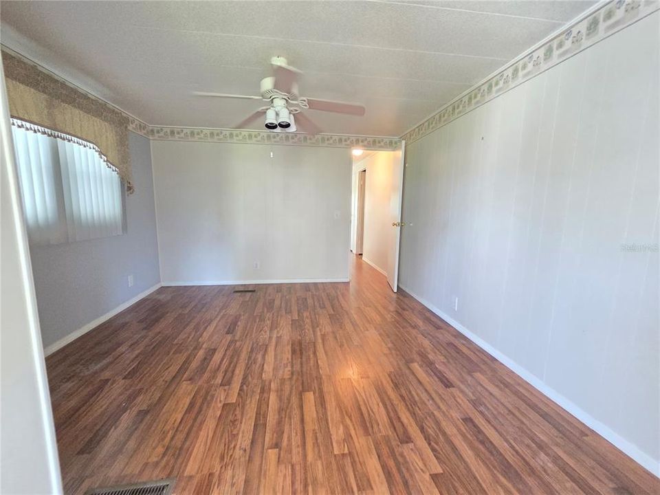 En Venta: $160,000 (2 camas, 2 baños, 1056 Pies cuadrados)