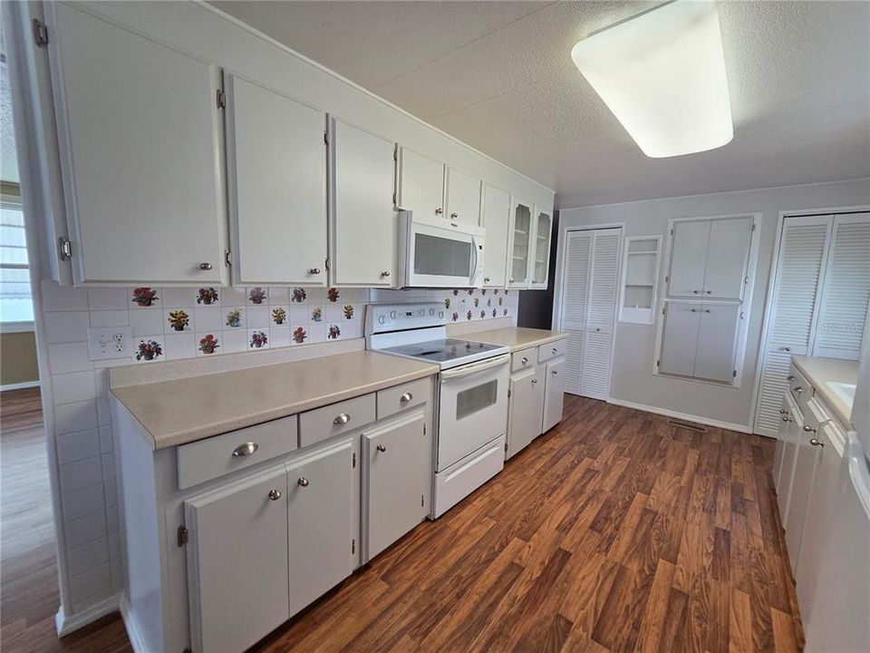 En Venta: $160,000 (2 camas, 2 baños, 1056 Pies cuadrados)